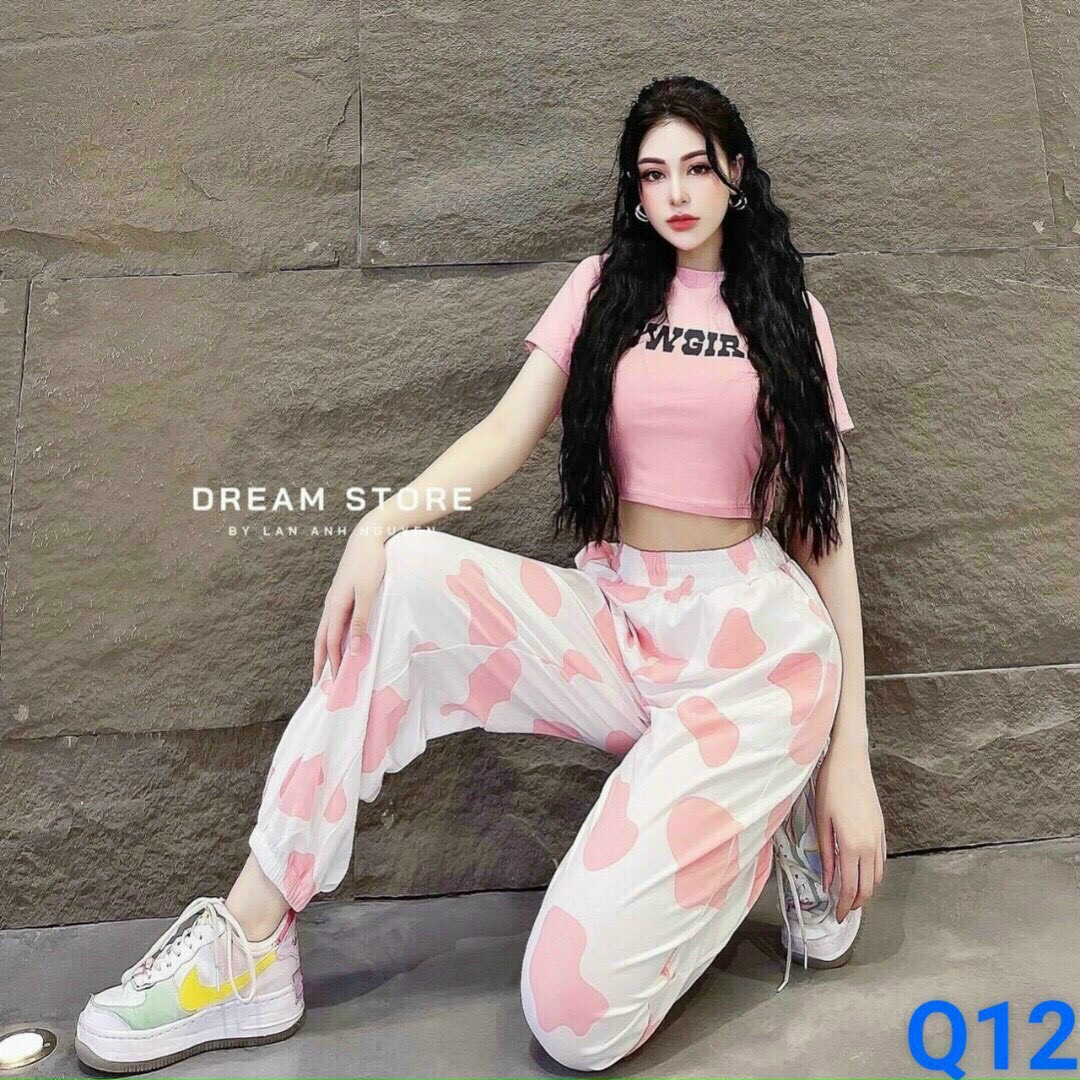 Set bộ quần jogger bò sữa, áo thun croptop cá tính - mtb