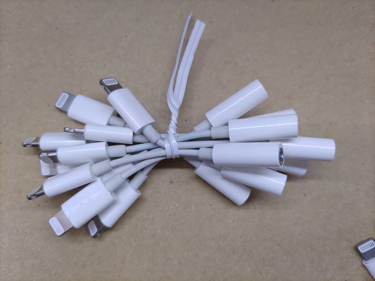 Dây chuyển âm thanh ra 3.5 chính hãng cho điện thoại Ai phone