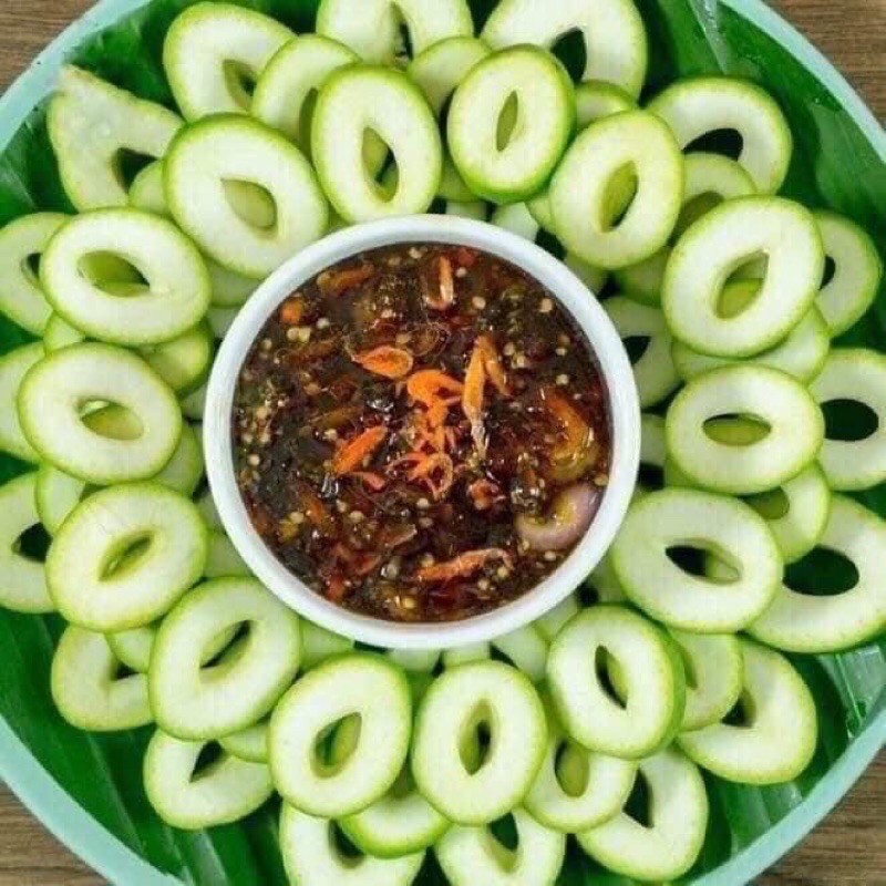 Xoài bao tử 1 kg nước chấm xoài 500ml - nc chấm 500ml