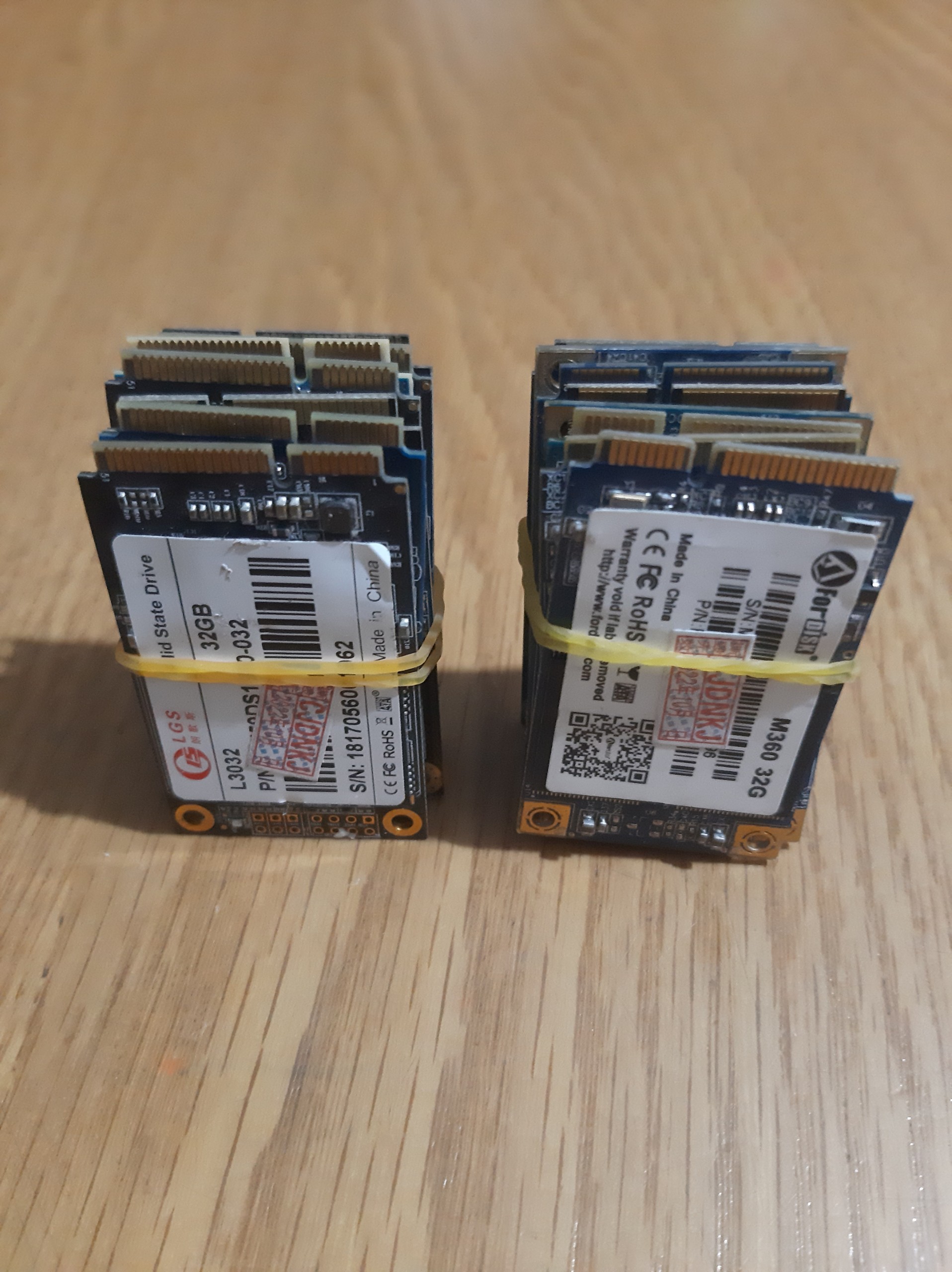 Ssd msata 32g đã cài dsm 7.0 dùng cho nas xpenology main j1900