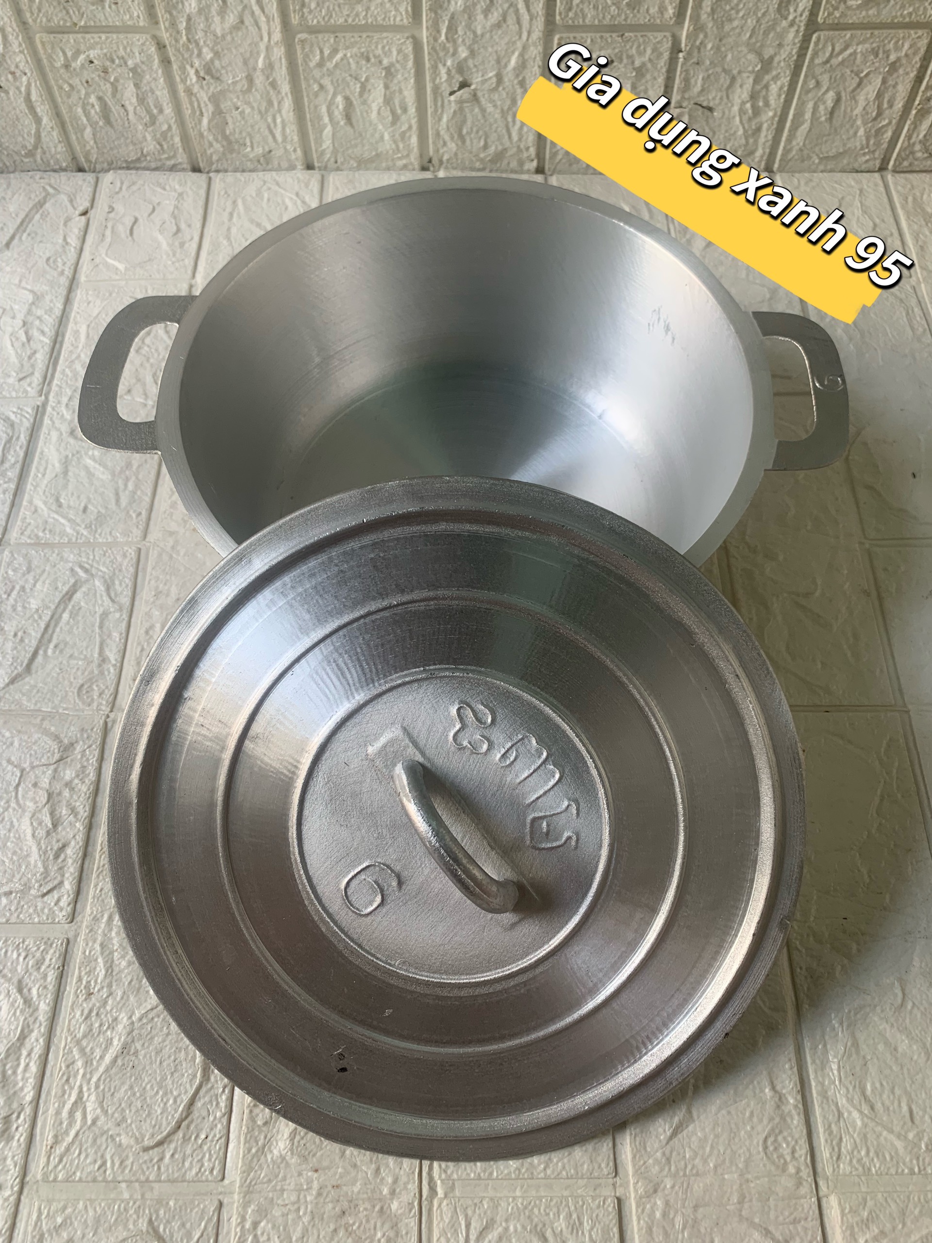 Nồi gang miên 27cm gang cao cấp siêu bóng đẹp
