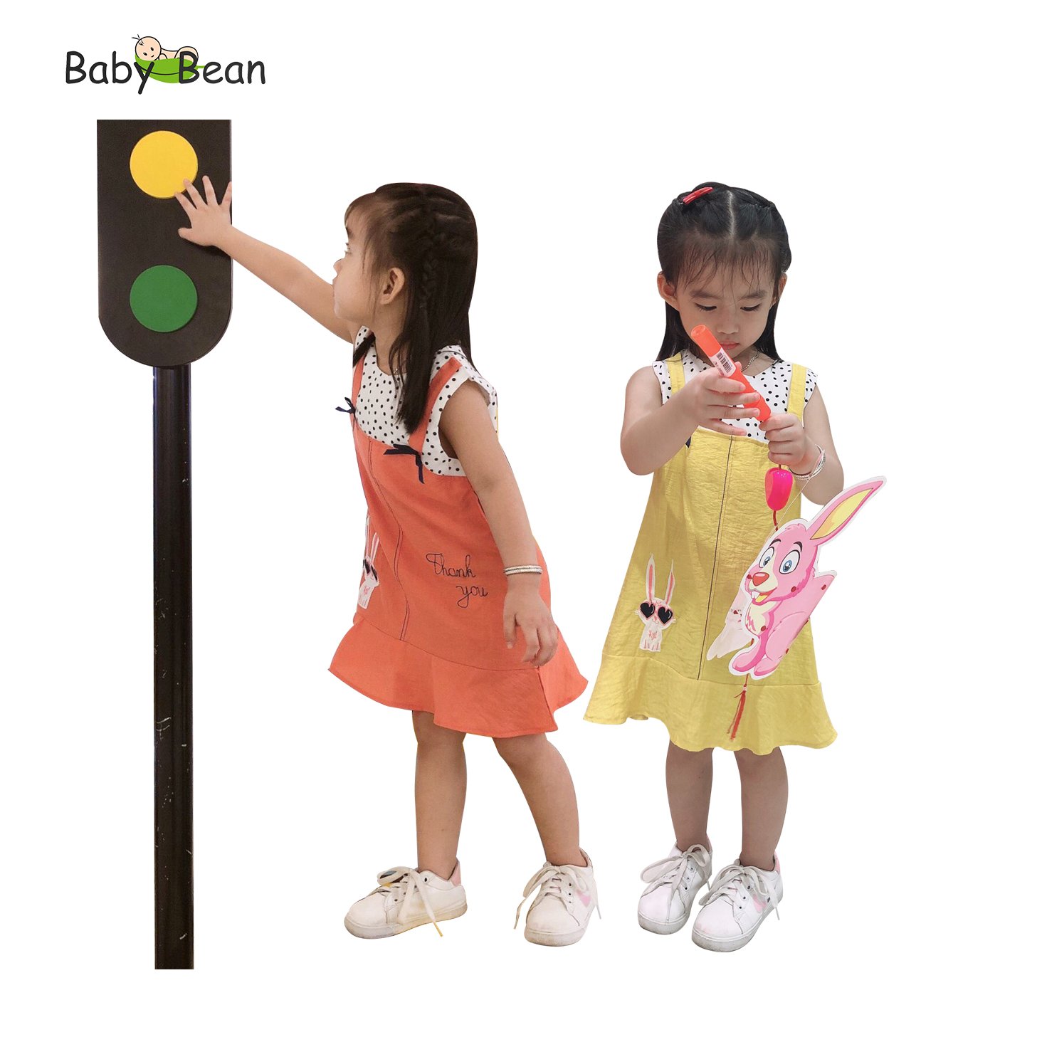 Váy đầm đũi yếm đuôi cá thêu thỏ chấm bi bé gái babybean