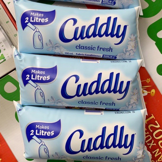 Nước xả vải cô đặc úc cuddly classic fresh – hương hoa nhài dịu nhẹ, tươi mát 300ml