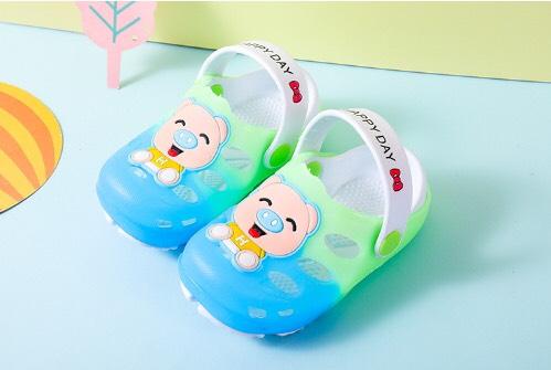 Dép sục heo cười HAPPY DAY cho bé trai/bé gái