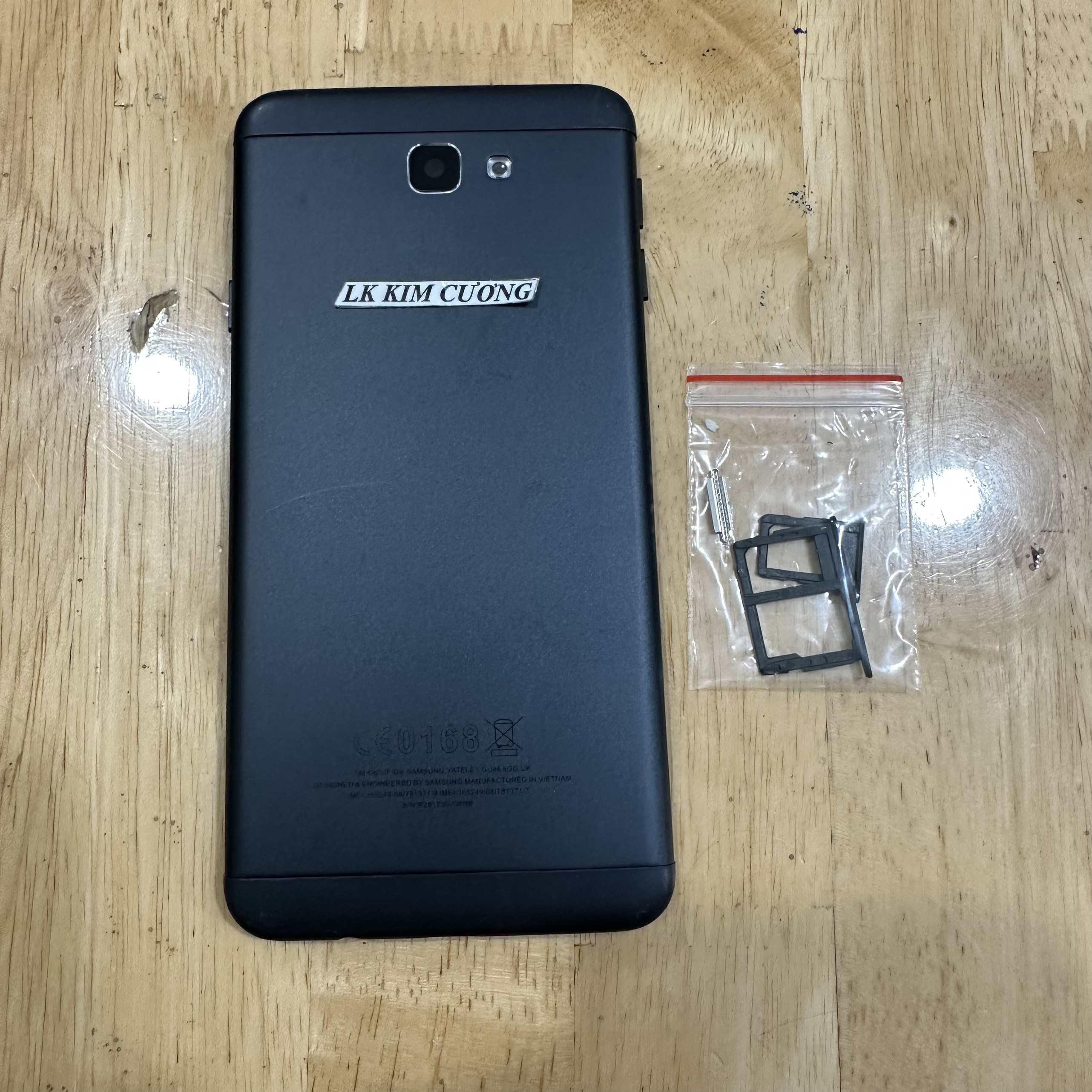 Bộ vỏ samsung j7 prime