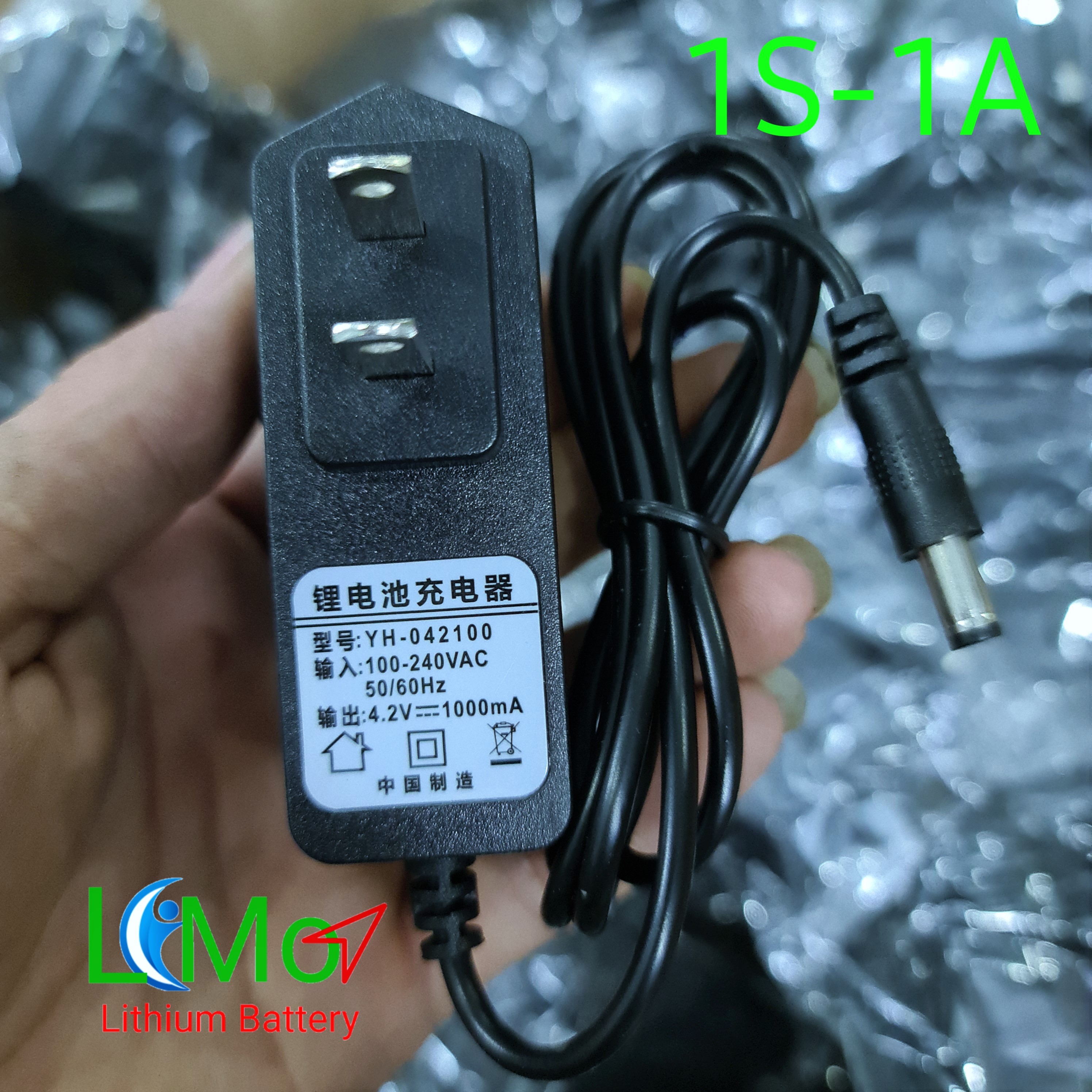 Sạc 1S 4.2V / 2S 8.4V / 3S 12.6V /4S 16.8V /5S 21V /6S 25.2V Chuyên dùng sạc pin 18650, sạc pin máy khoan, sạc pin xe điện trẻ em. Sạc Pin lithium nhiều mẫu -Limo