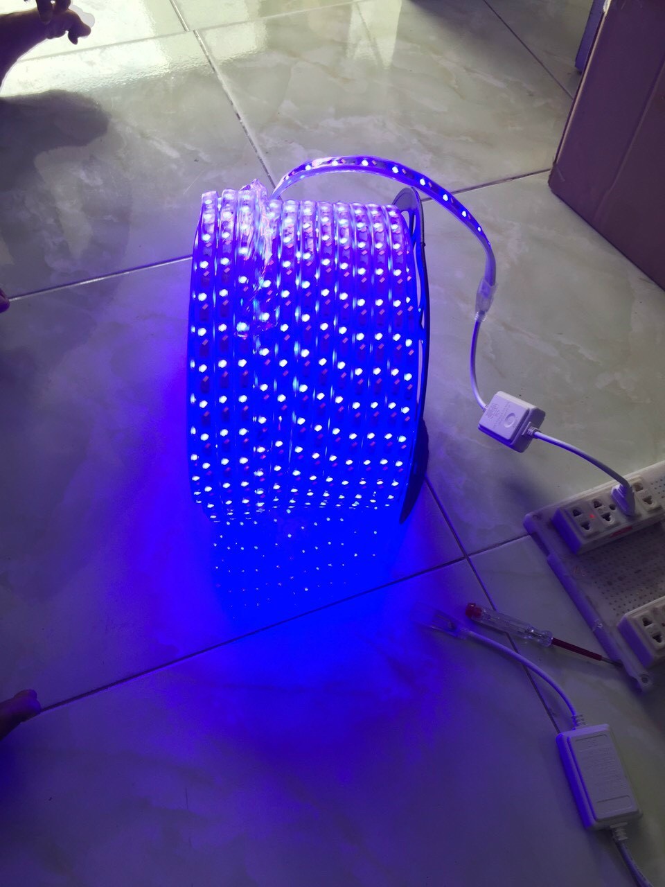 Đèn led dây ống 5730 xéo 2 đường 3 chế độ cuộn 100m