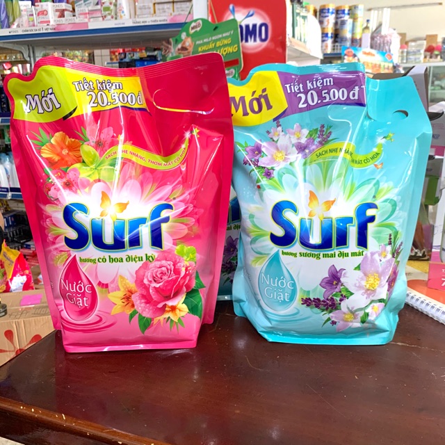 Nước giặt surf túi 3,3kg hương hoa cỏ/sương mai