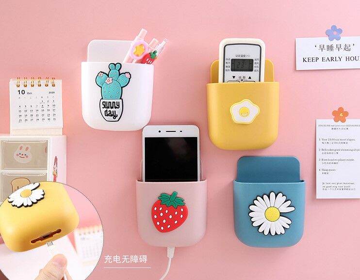 Kệ dán tường đỡ điện thoại, điều khiển có khe hở tiện lợi 2.41
