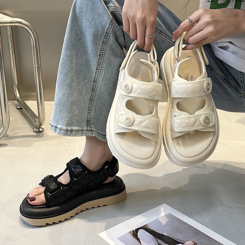 Dép sandal nữ hót quai da mềm đế bự 4cm răng cưa cá tính