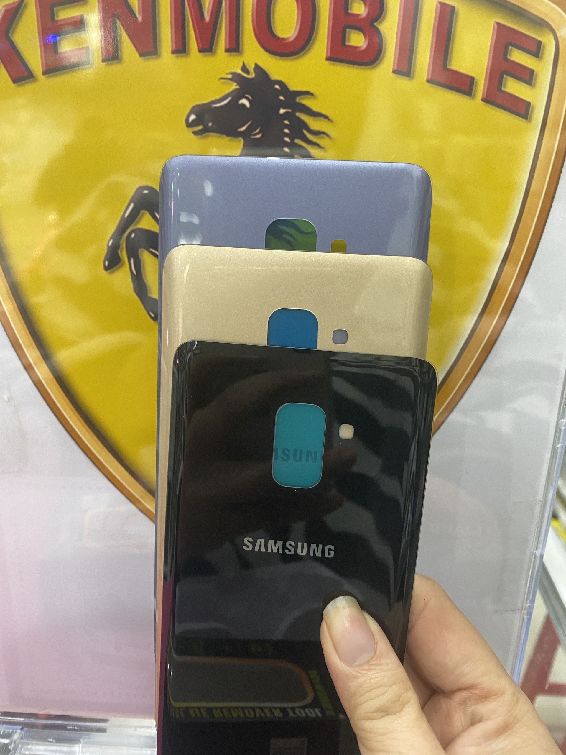 Nắp lưng thay thế cho samsung a8 plus / a730 loại 1,