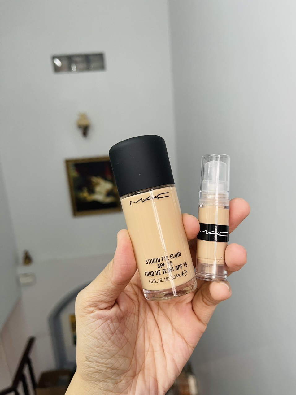 Kem nền đình đám studio fix+ foundation