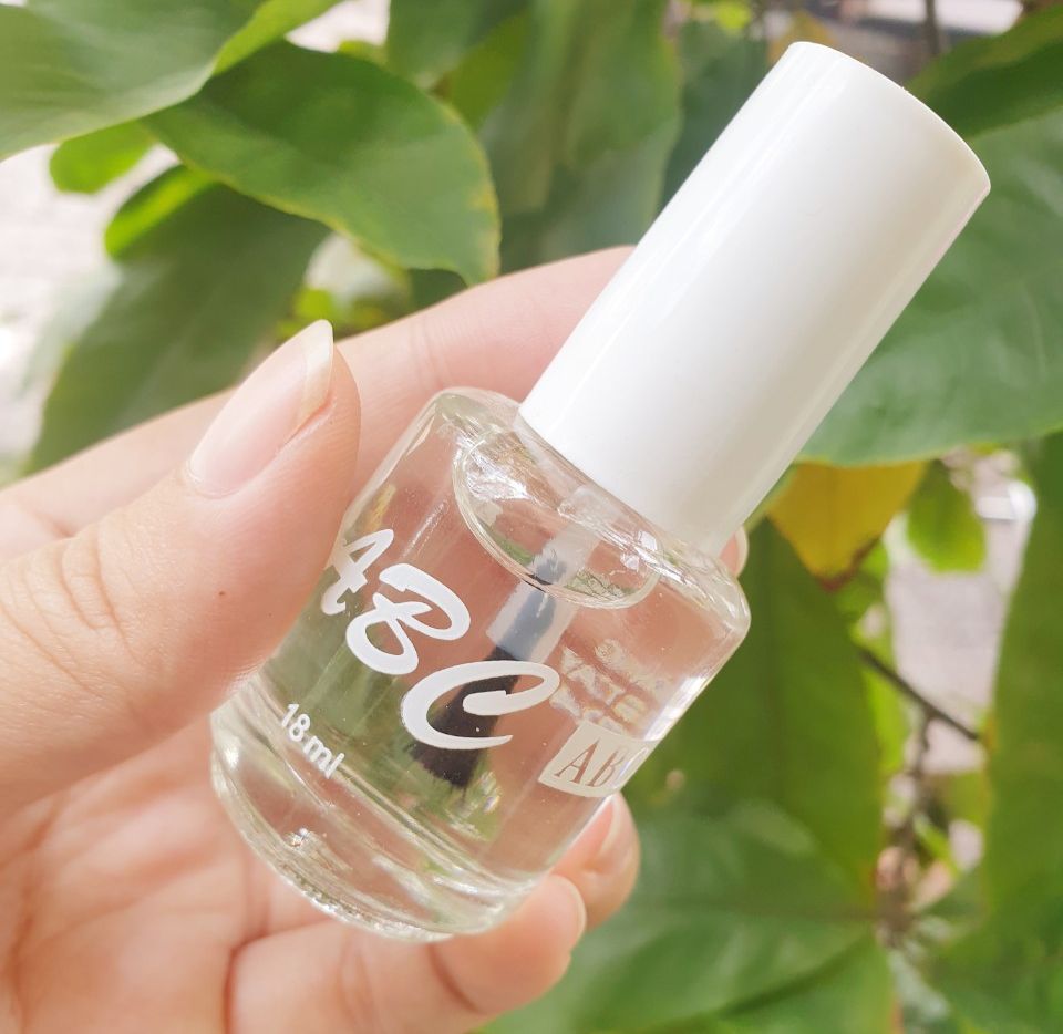 Sơn Móng Tay không màu , sơn bóng , dưỡng móng 18ml