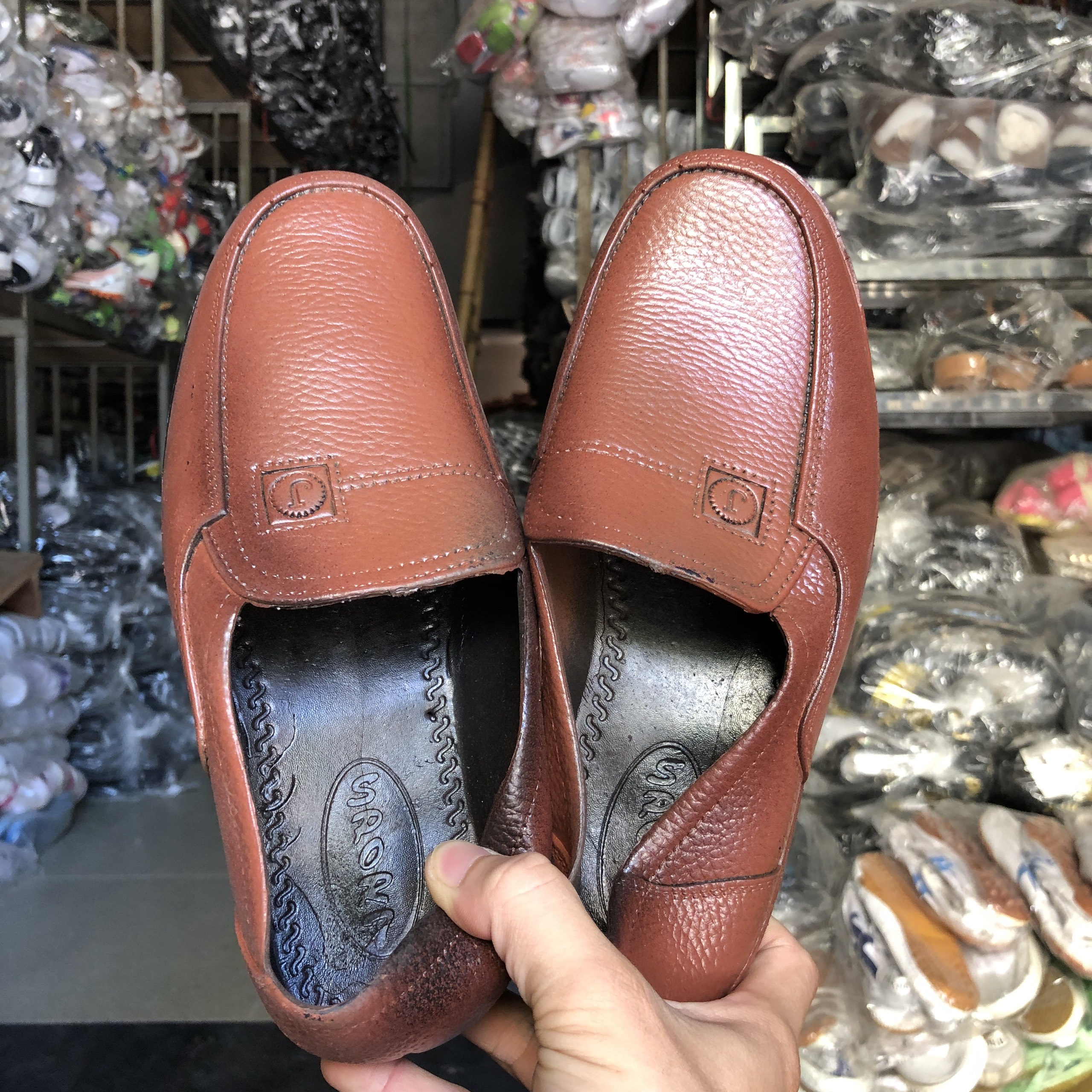 Giày nhựa nâu Nam bảo hộ lao động xây dựng, chống thấm nước hàng tàu giá rẻ