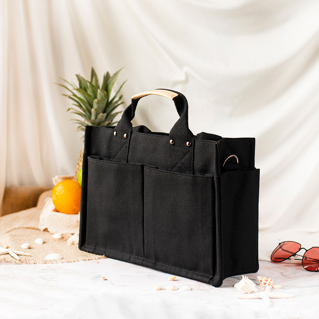 Túi hộp đeo chéo Summer đen, túi xách công sở nữ nhiều ngăn đựng vừa laptop 14inch kích thước 34x25x14cm MERSTUDIO