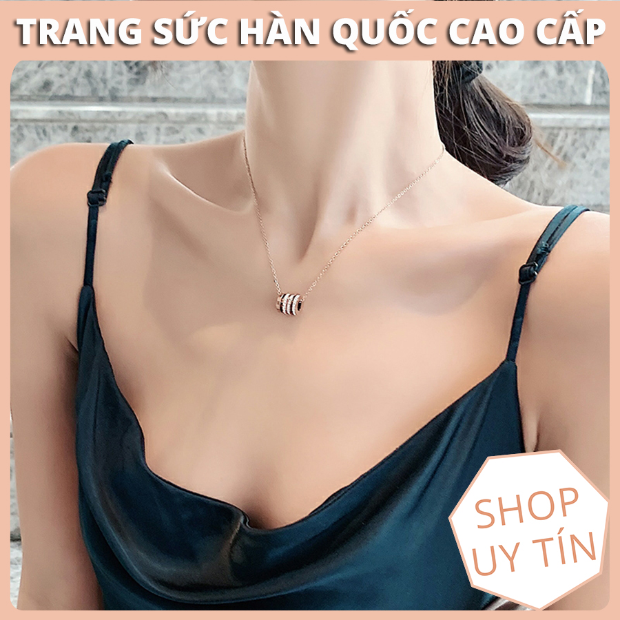Dây chuyền nữ, vòng cổ titan ko đen mẫu mặt trụ đính đá