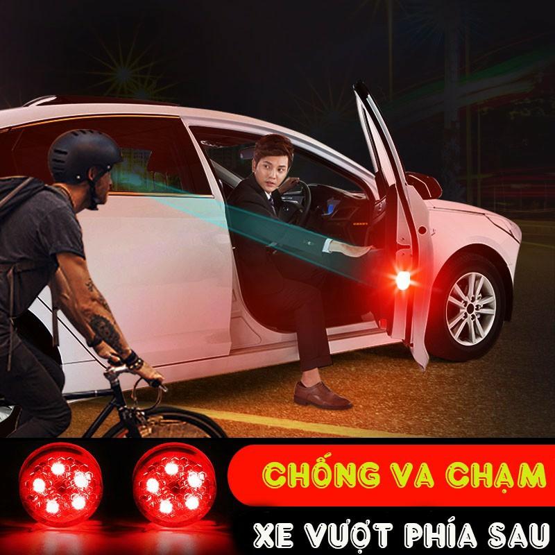 Bộ 4 Đèn LED 5 TIm Chớp Nháy Cảnh Báo Mở Cửa Xe Ô Tô