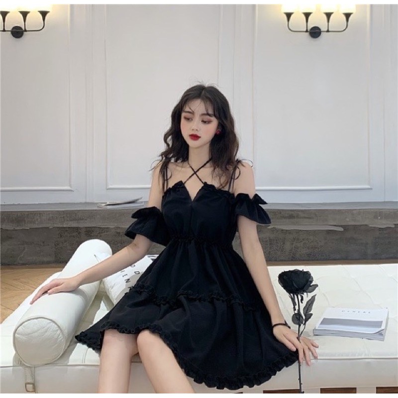 Đầm dây đen tay rời