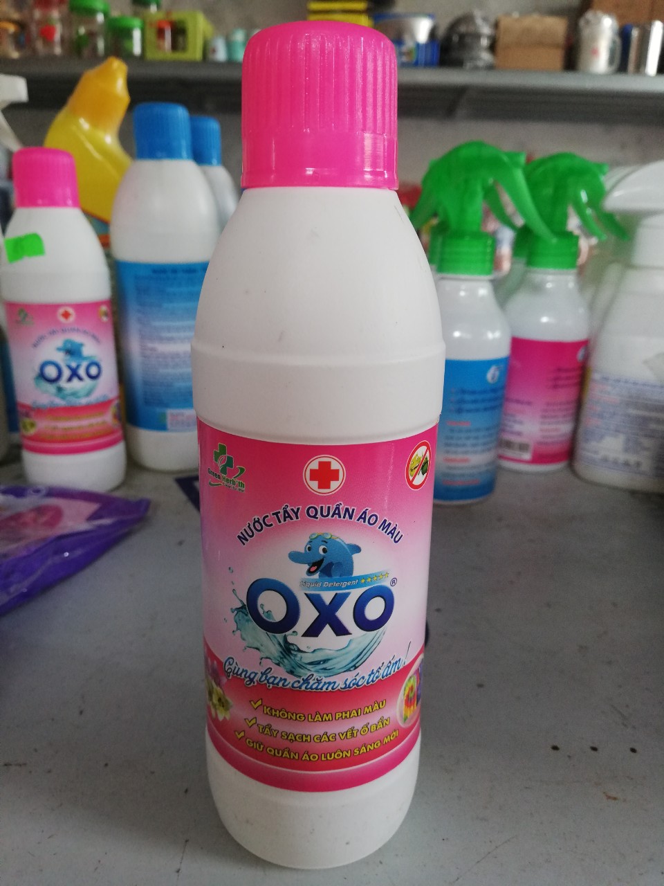 Nước tẩy quần áo màu OXO 300ml