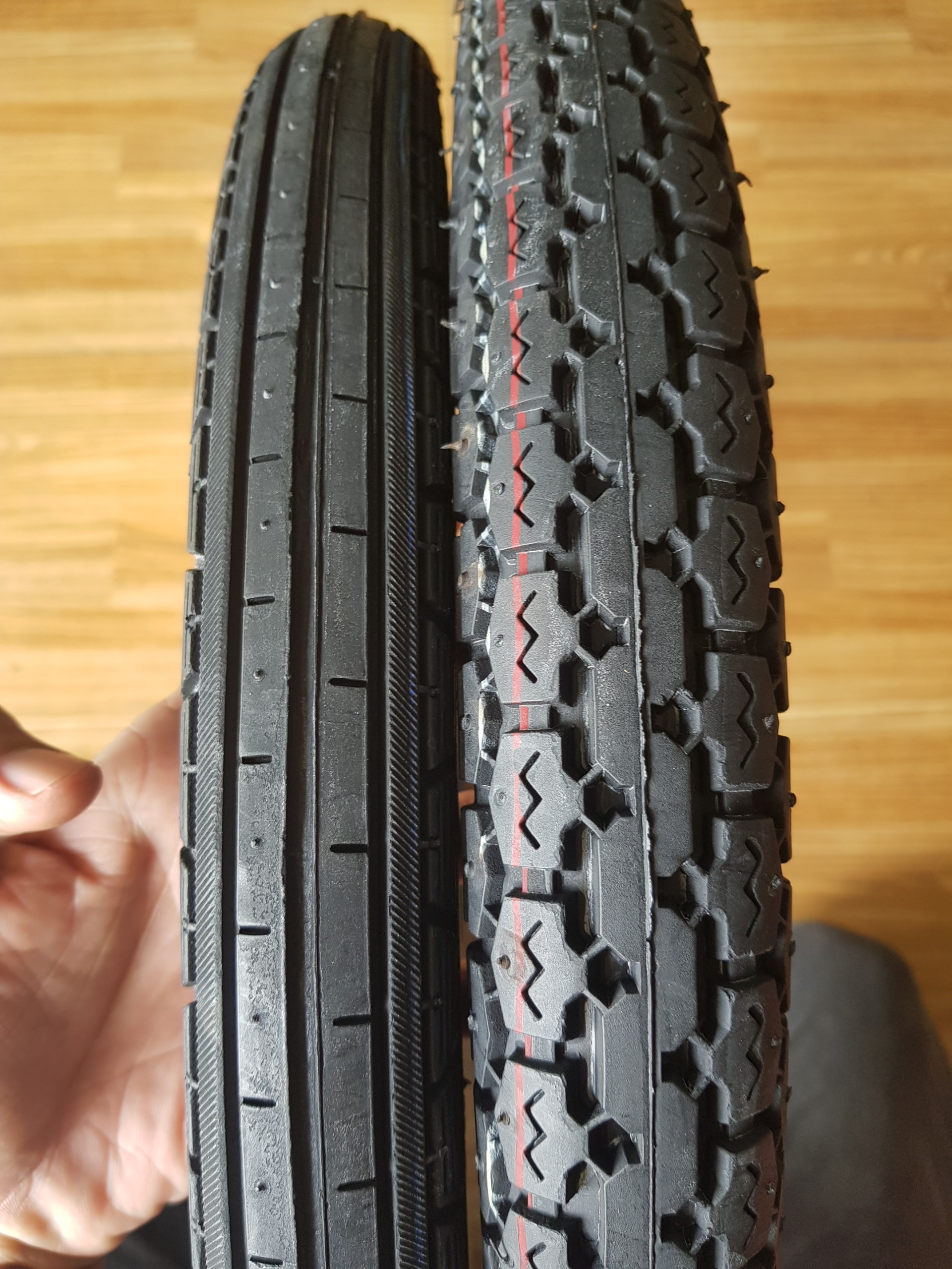 Cặp vỏ xe Dream gai theo xe sản xuất tại Thái Lan