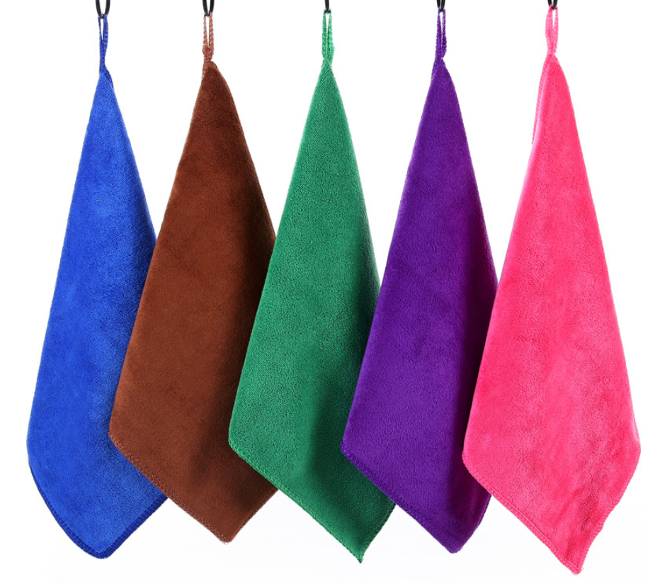 4 khăn lau bếp Microfiber rất dày và lau rất sạch, hút nước cực kỳ tốt. Shop đảm bảo khách sẽ hài lòng với sản phầm