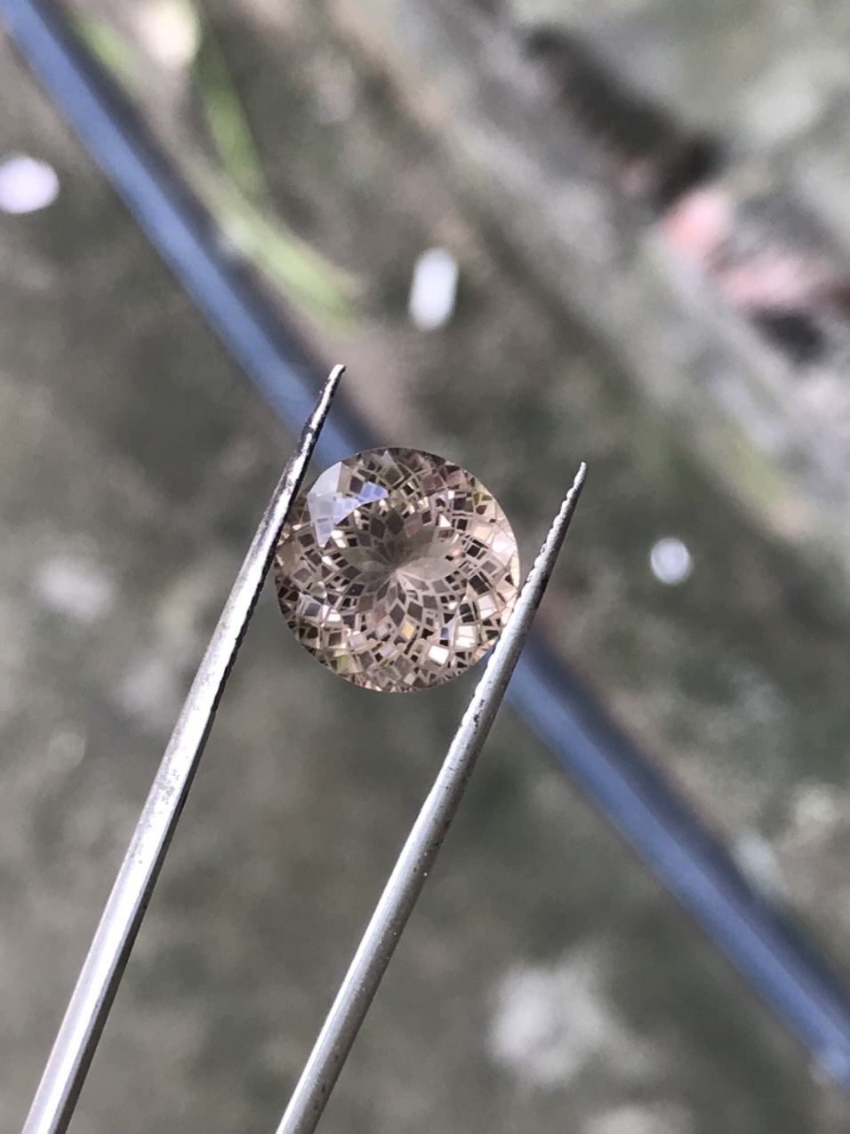 [HCM]ĐÁ THẠCH ANH KHÓI TỰ NHIÊN ( CHƠI PHONG THỦY + ĐẸP)( kt 12,5 mm)