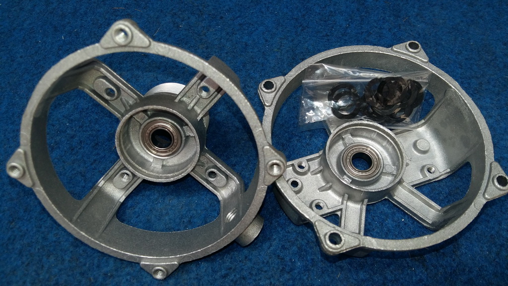 Khung motor quạt gió dân dụng, đã đóng sẳn vòng bi 1680, dùng thay thế khung có bạc thau thông dụng.