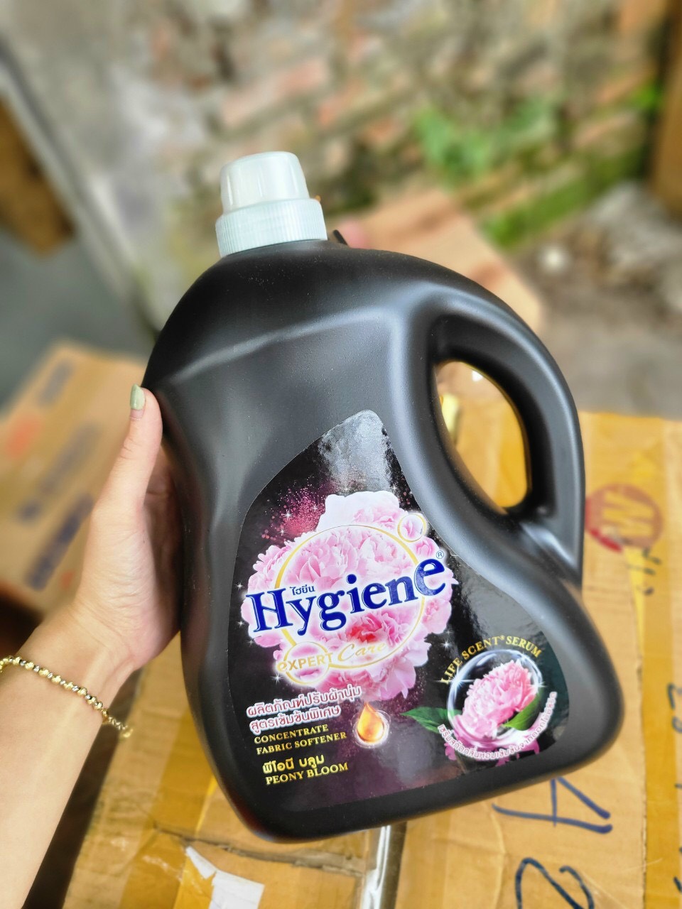 Nước xả vải hygien đậm đặc can 3500ml Thái Lan