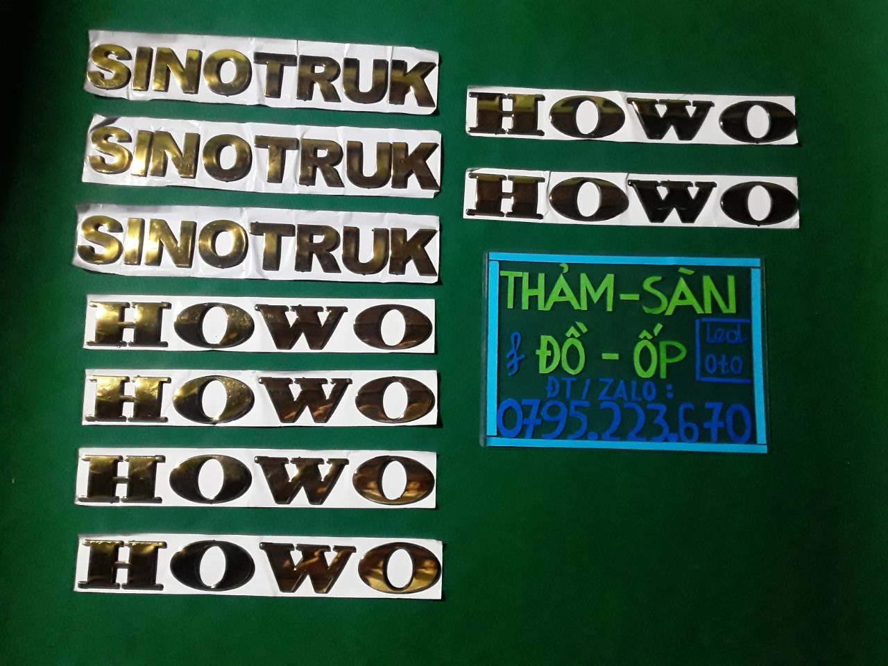 Chữ Howo, Sinotruck nhựa ABS màu Vàng