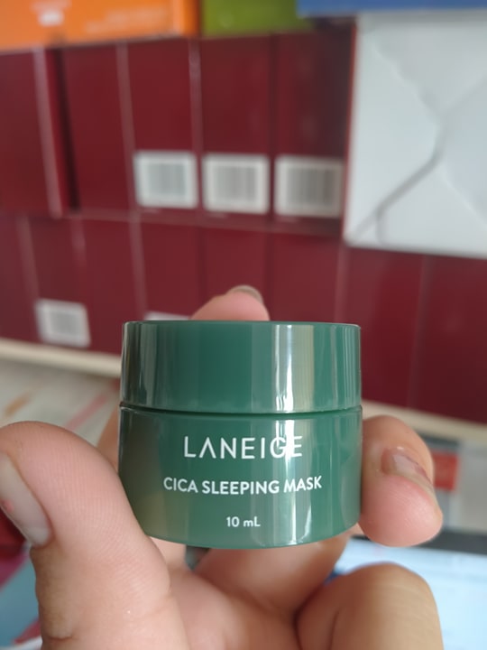 Mặt nạ ngủ dưỡng ẩm