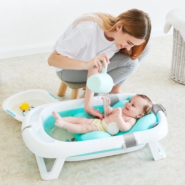 Đệm tắm, phao tắm cho bé sơ sinh giúp bé an toàn thoải mái khi tắm