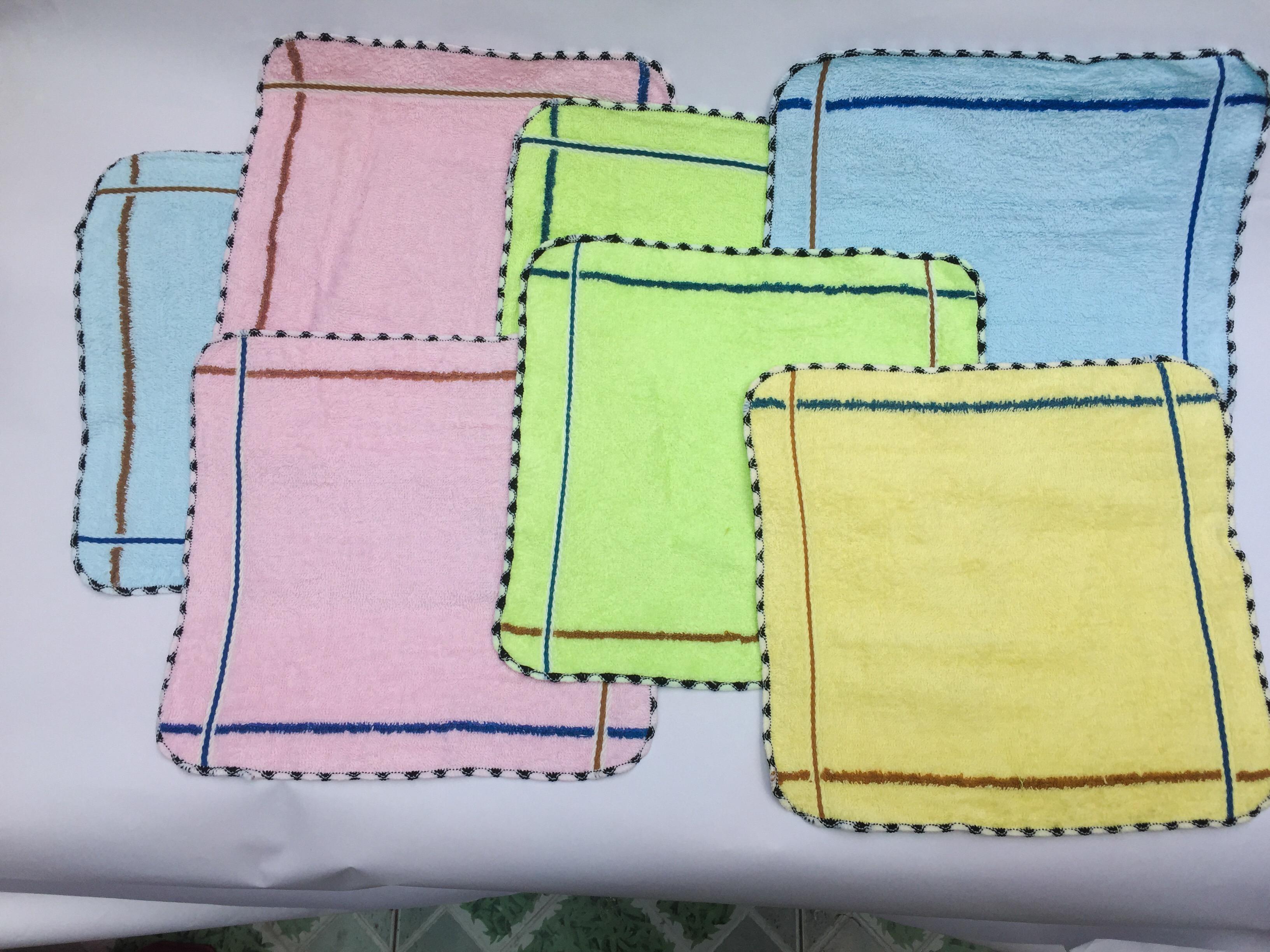 [HCM]Combo 10 khăn lau mặt, lau tay cho bé (hàng cty)