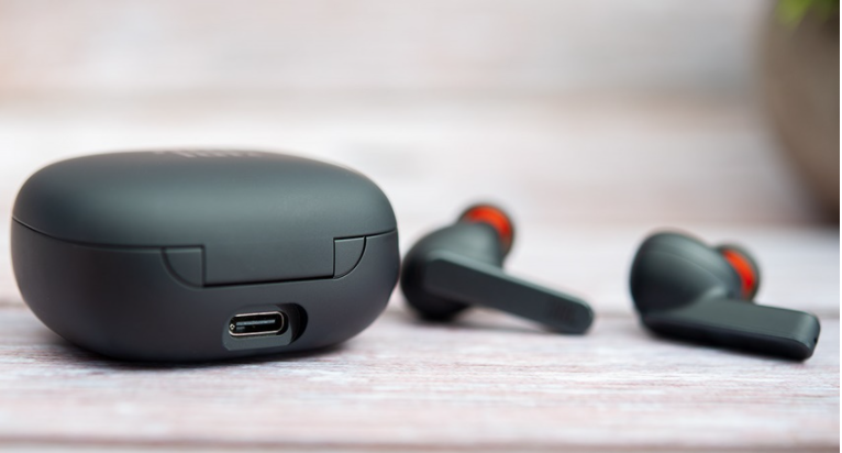 Tai Nghe Truewirelss JBL Live Pro+ TWS - Hàng Chính Hãng Bảo Hành 12 Tháng Tai Nghe Truewirelss JBL Live Pro+ TWS - Hàng Chính Hãng Bảo Hành 12 Tháng