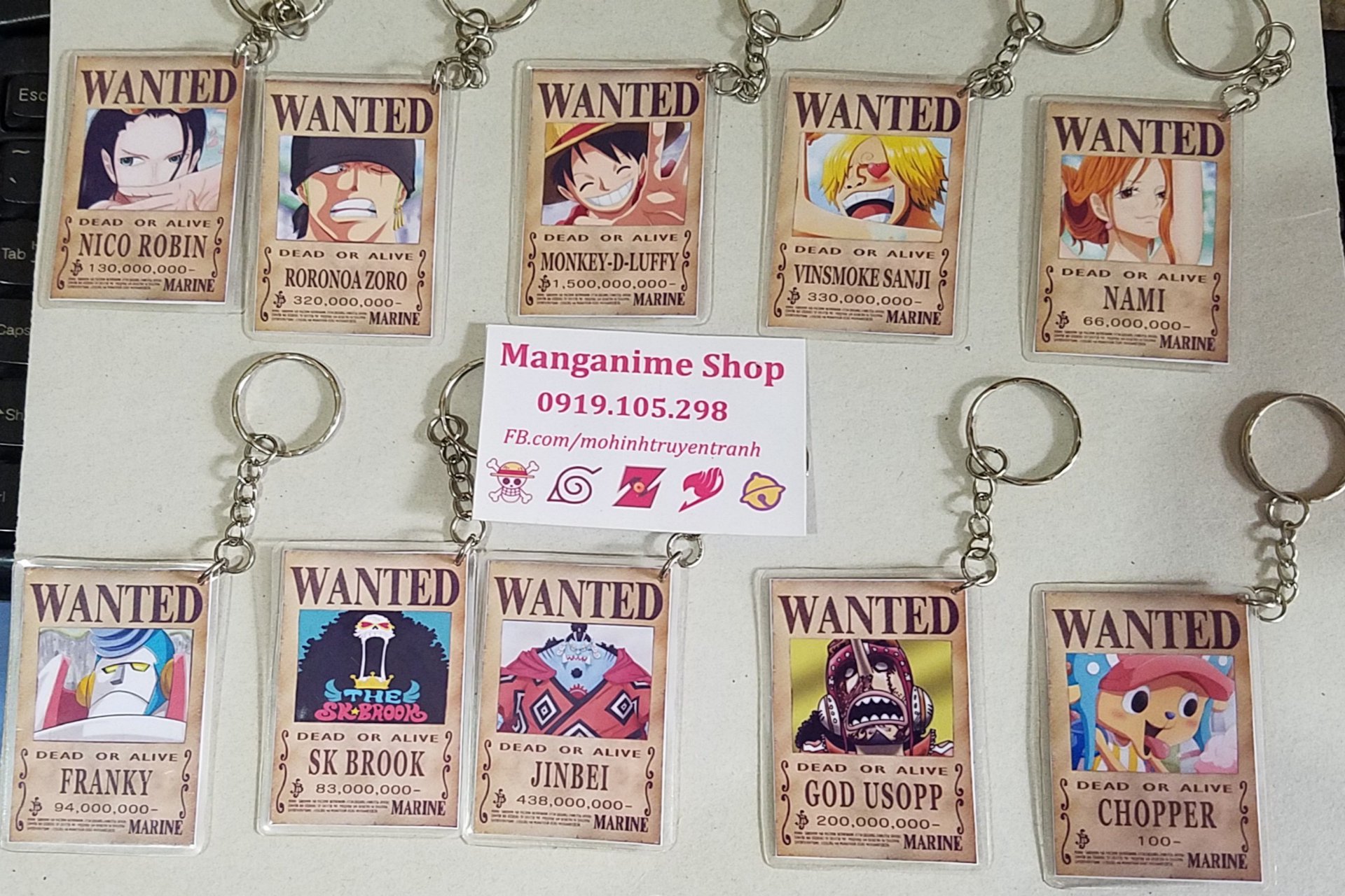 Móc khóa wanted băng mũ rơm onepiece 2 mặt có bán lẻ