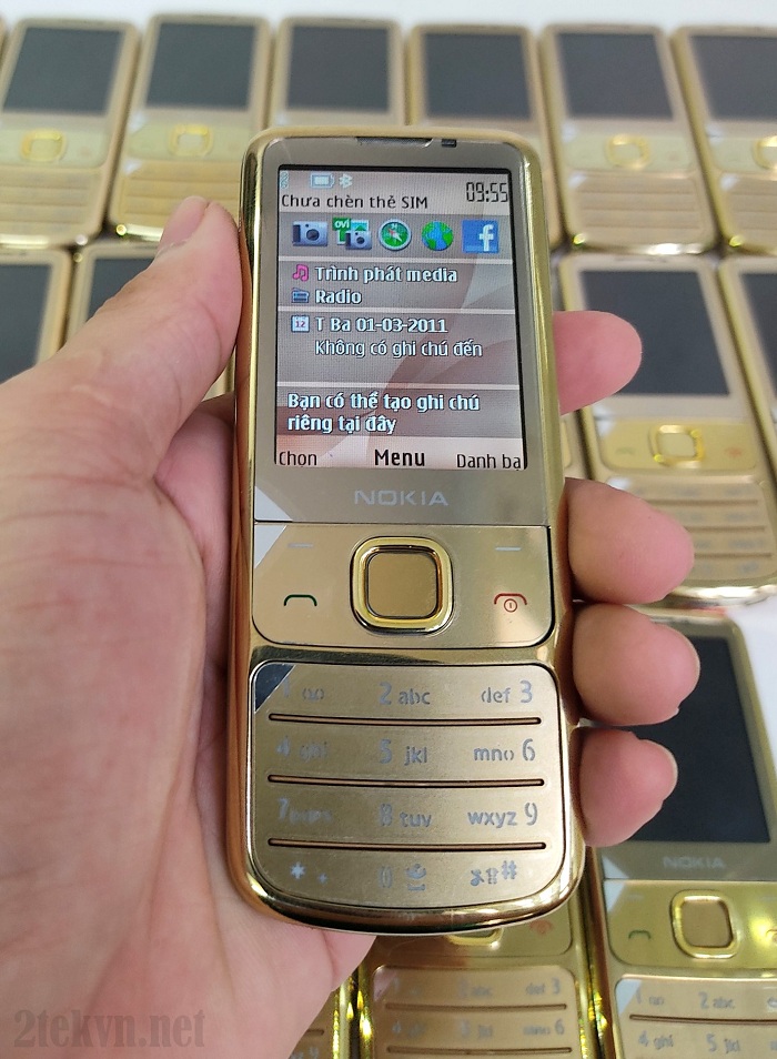 Điện thoại xịn Nokia 6700 classic 3g huyền thoại Vỏ zin 99%