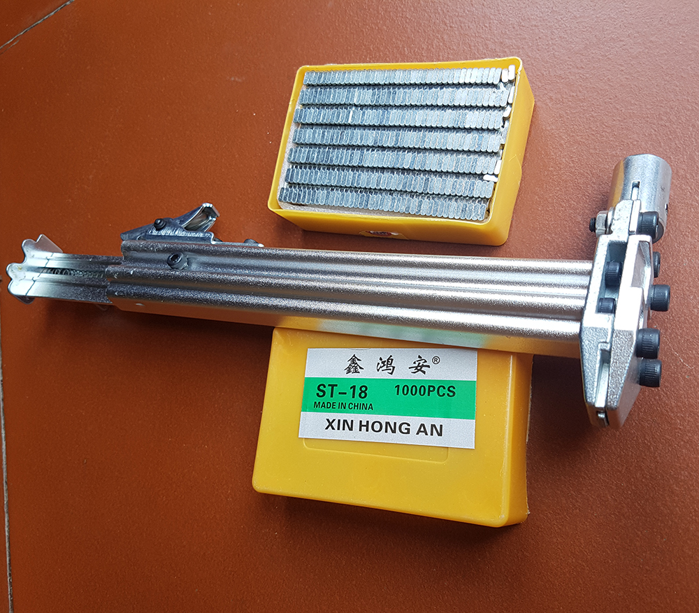 Dụng cụ hỗ trợ đóng đinh bê tông, thi công cơ điện, đóng đinh tường + hộp đinh 400 cái