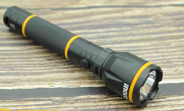 Đèn pin sạc cầm tay ingco hcfl186501