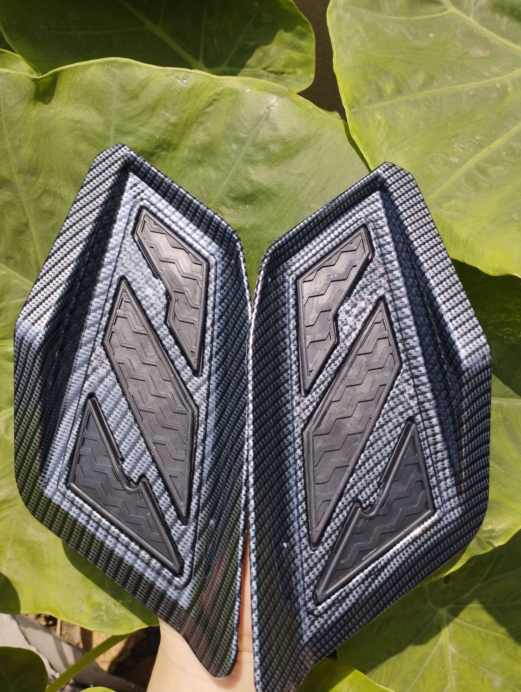 Gác chân em bé ab20 ab23 airblade 2020-2023 carbon và mạ crom