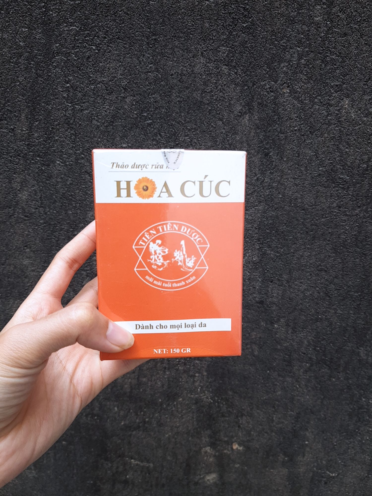 Bột rữa mặt hoa cúc