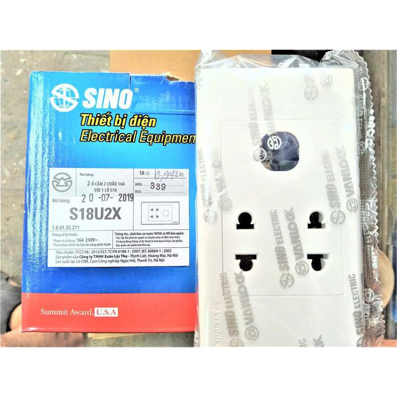 Mặt 2 ổ cắm + 1 lỗ - sino - s18