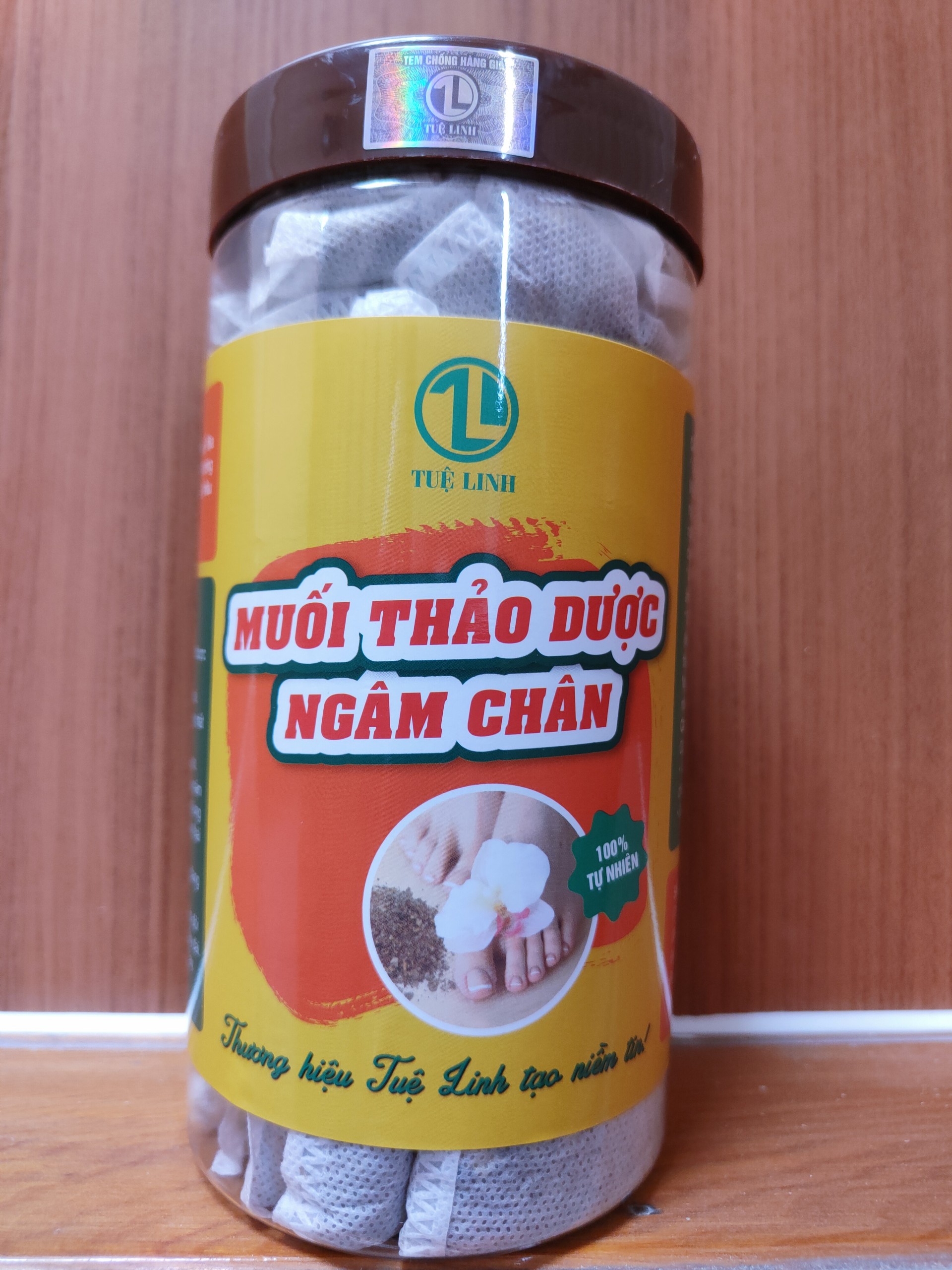 Muối thảo dược ngâm chân Tuệ Linh (dạng túi lọc)