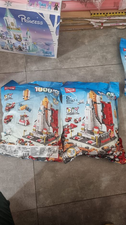 Bộ đồ chơi lego Tàu Vũ Trụ TVT1083 hộp giấy, lắp ráp lego tàu phi thuyền khám phá không gian đồ chơi cho bé