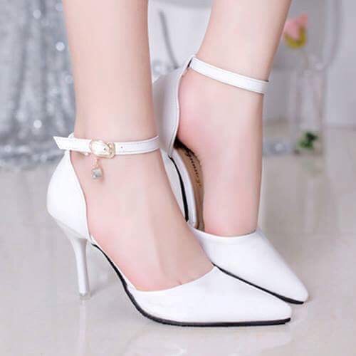 Giày sandal bít mũi gót nhọn 7 phân có size lớn 41 42 43