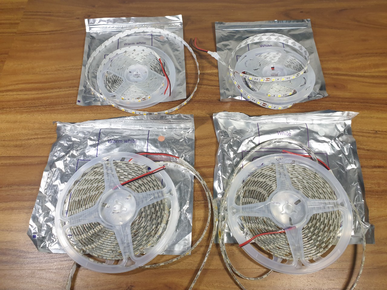 Led dây dán 12v, cuộn 5m, AS Trắng/Vàng nắng, có hoặc không bọc Silicon