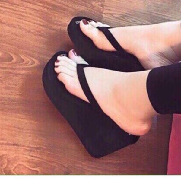 Dép kẹp thời trang nữ cao 9cm