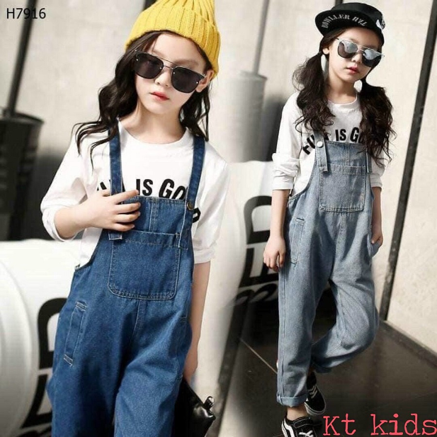 Yếm jean bé gái sành điệu. Yếm jean mẫu đẹp phối đồ sành điệu