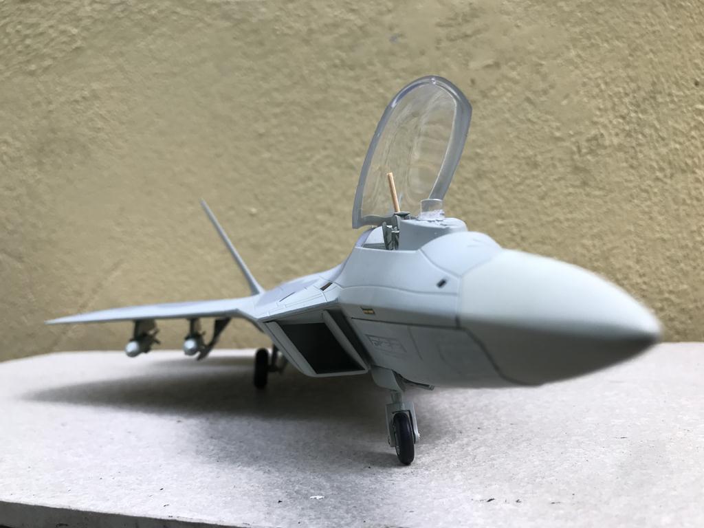 Mô hình Máy bay Lockheed Martin F22 Raptor tỷ lệ 1100