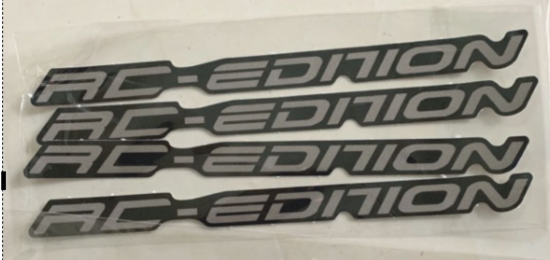 Tem rc edition xám dán chân phuộc đen