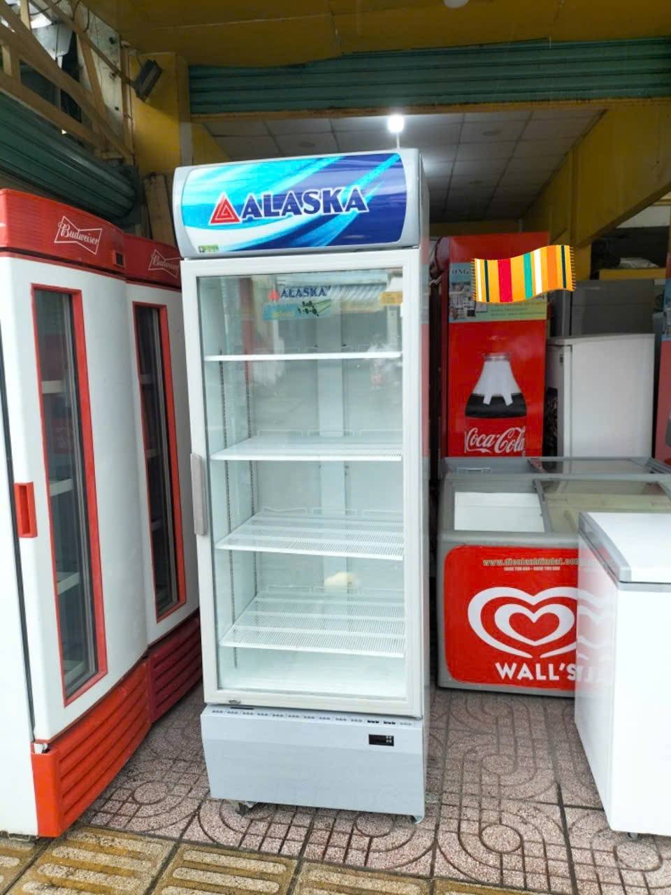 tủ mát hiệu alaska 1 cửa lc 933c dung tích 550L HÀNG MỚI 91%