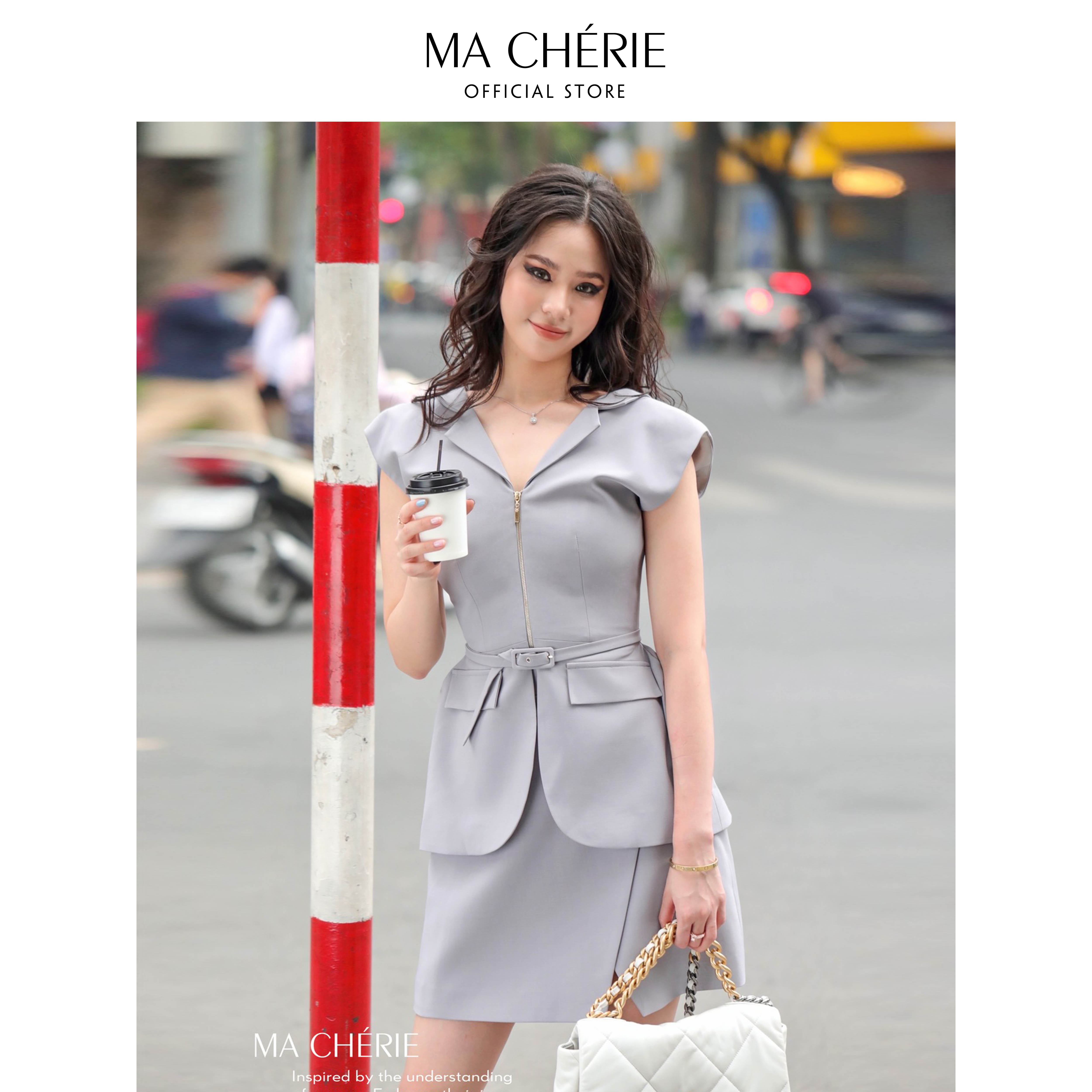 Set áo vest vai trễ kèm belt và chân váy công sở chữ A màu ghi Julita thanh lịch thiết kế MA CHERIE